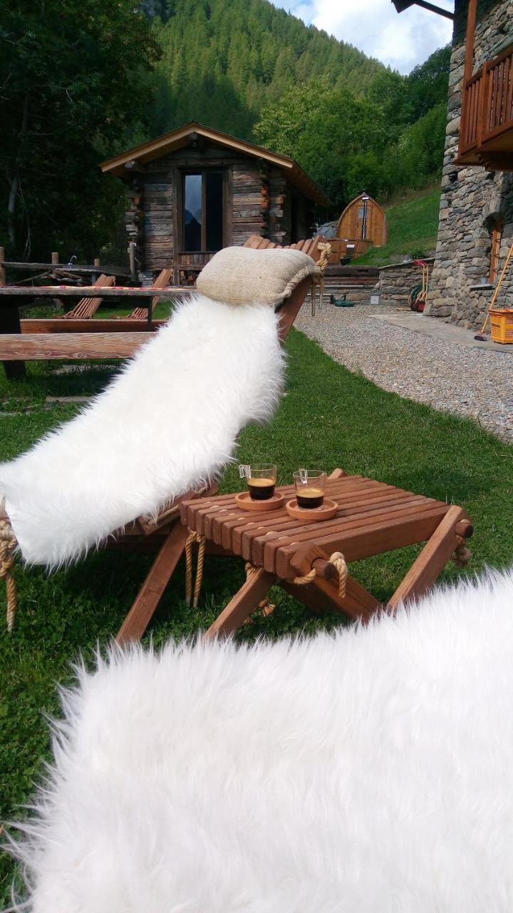 Nuit A Pleiney Bed & Breakfast Saint-Rhemy-En-Bosses Exterior photo
